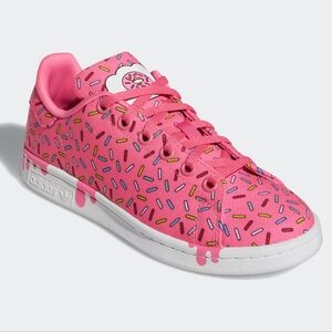 The Simpsons adidas Stan Smith Shoes - Glazed Pink Donut Sprinkles - Kids Sz 12